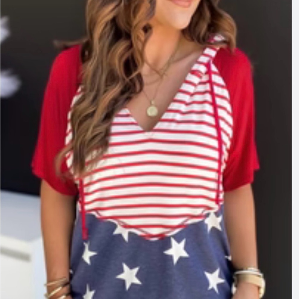 #137 Red and White Striped Star Print Women's Tops
